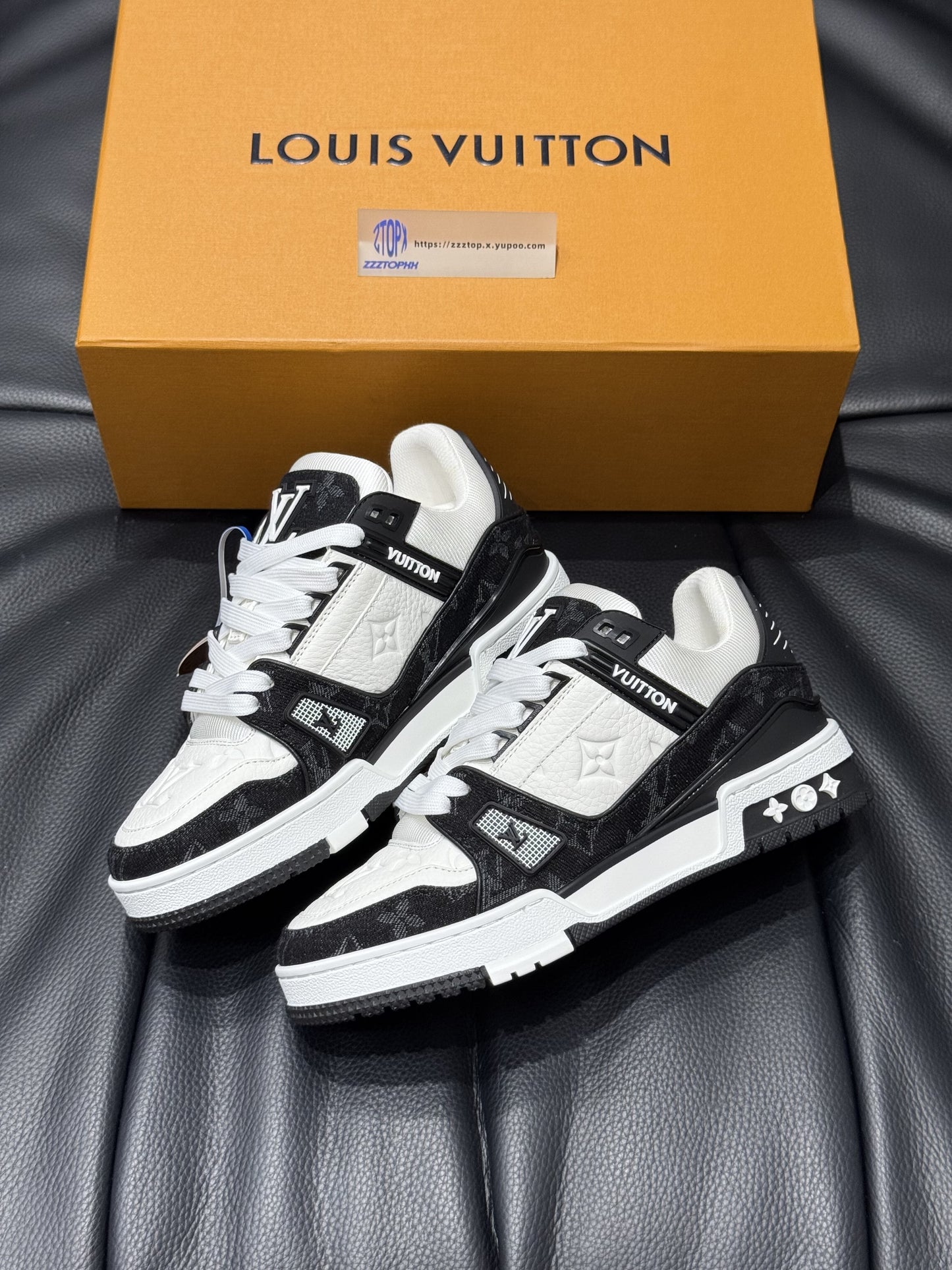 Louis Vuitton Trainer Monogram "Denim Noir"