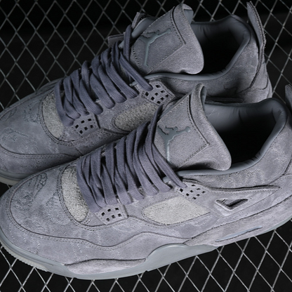 Air Jordan 4 x KAWS "Cool Grey"