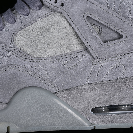 Air Jordan 4 x KAWS "Cool Grey"