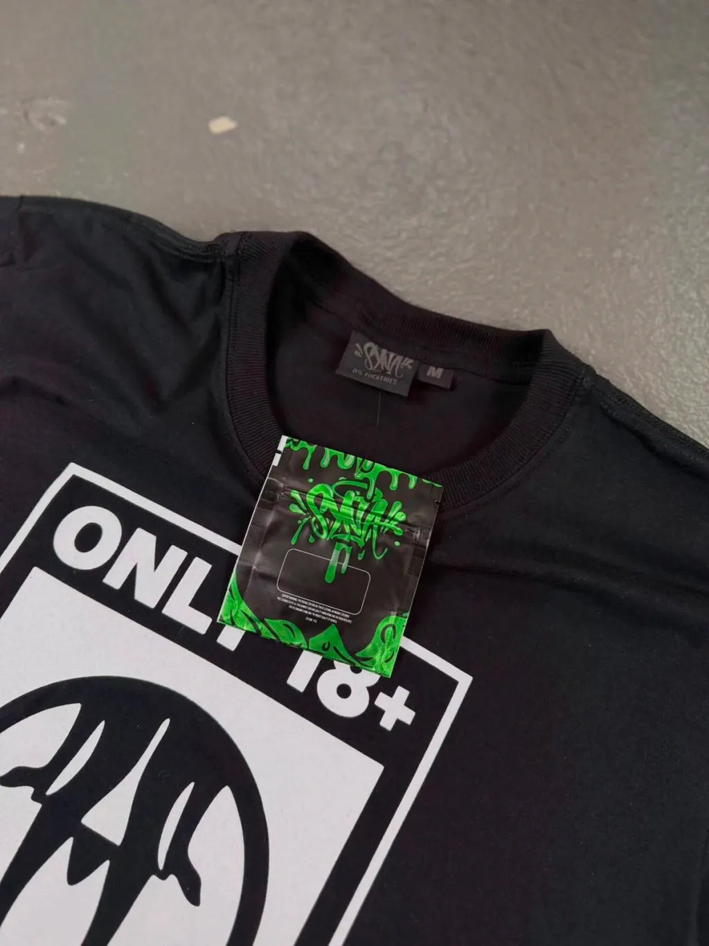 Camiseta Syna World +18 (Pronta Entrega)