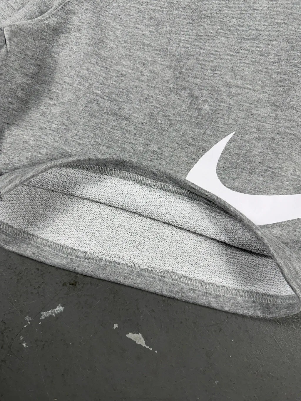 Bermuda Moletom Nike Big Swoosh (Pronta Entrega)
