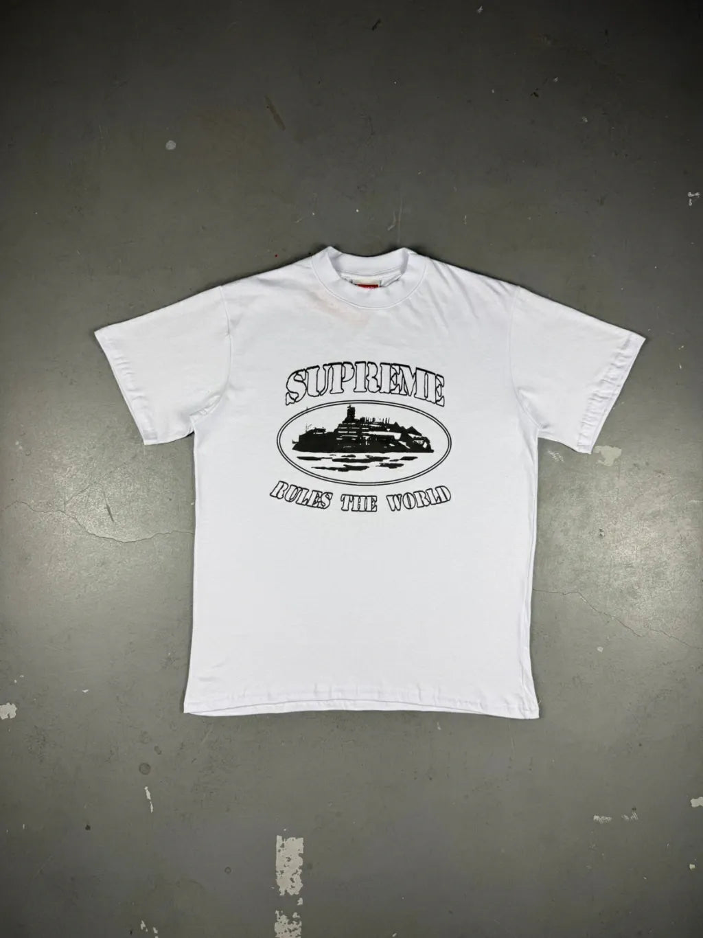 Camiseta Supreme Rules The World (Pronta Entrega)